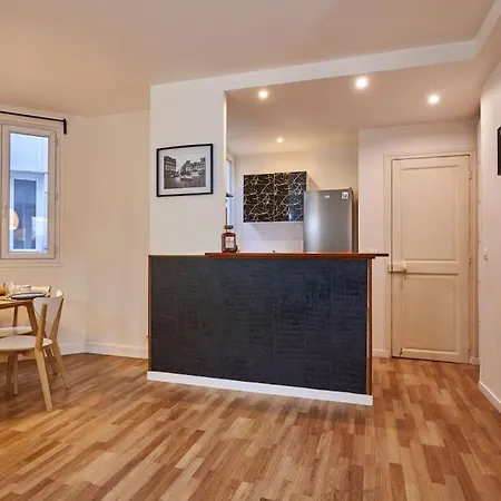 Cave Sous Terraine Apartment